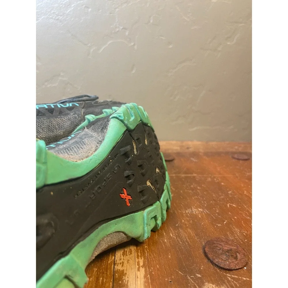 La Sportiva Bushido II Trail Running Shoes Womens 9.5 Blue Sneakers Hiking MTN